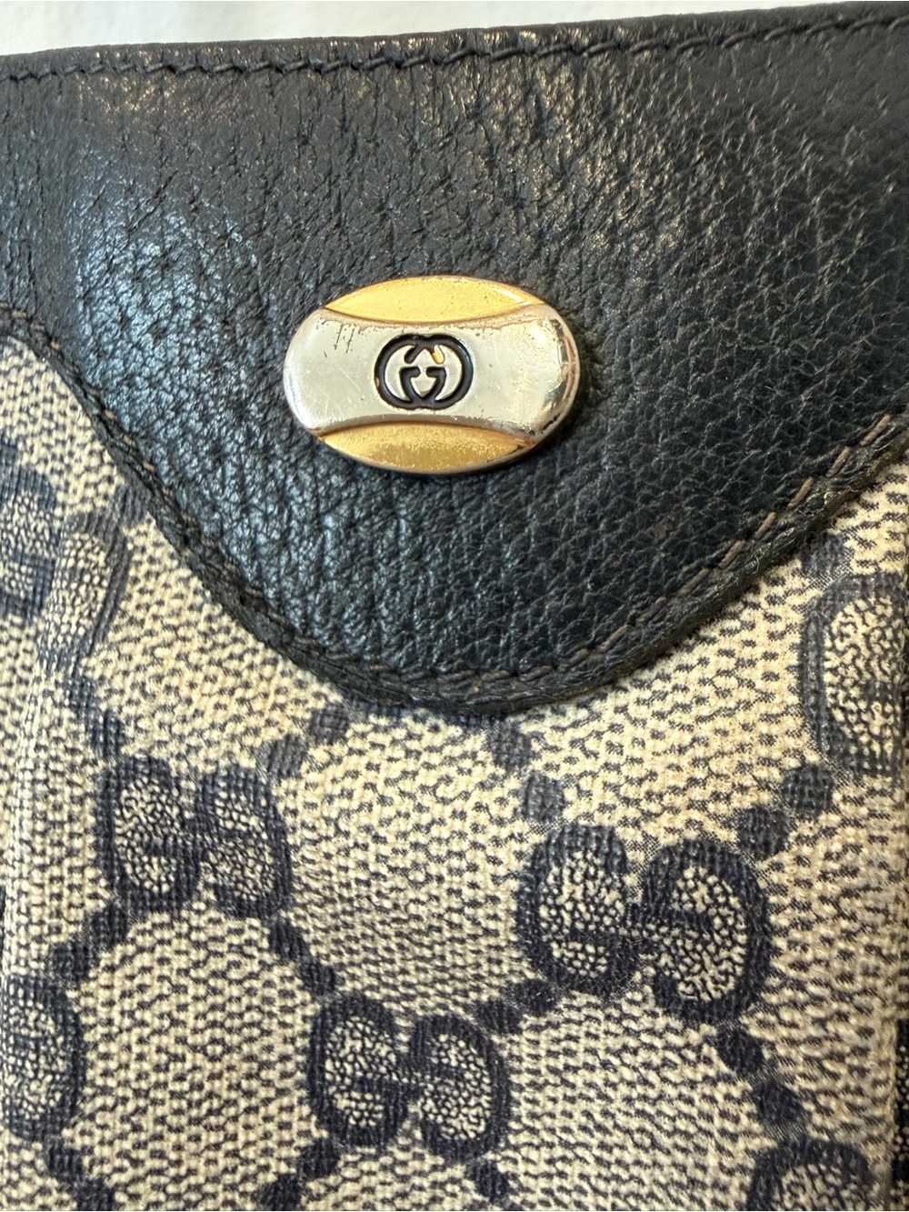 Gucci GG Shoulder Bag, Gray Coated Canvas with Navy Trim - Picture 8 of 17
